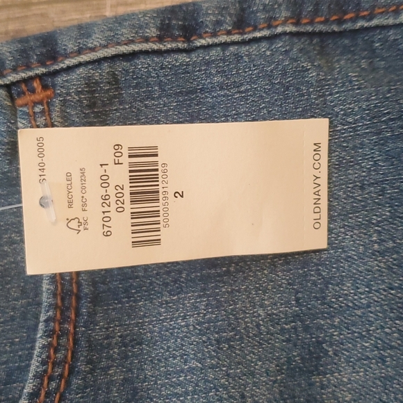 Old Navy Super Skinny High Rise jeans - Picture 2 of 4